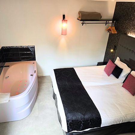 尼克斯酒店 佩皮尼昂 外观 照片